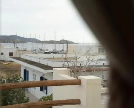 Cozy, Artistic House On Ano Siros